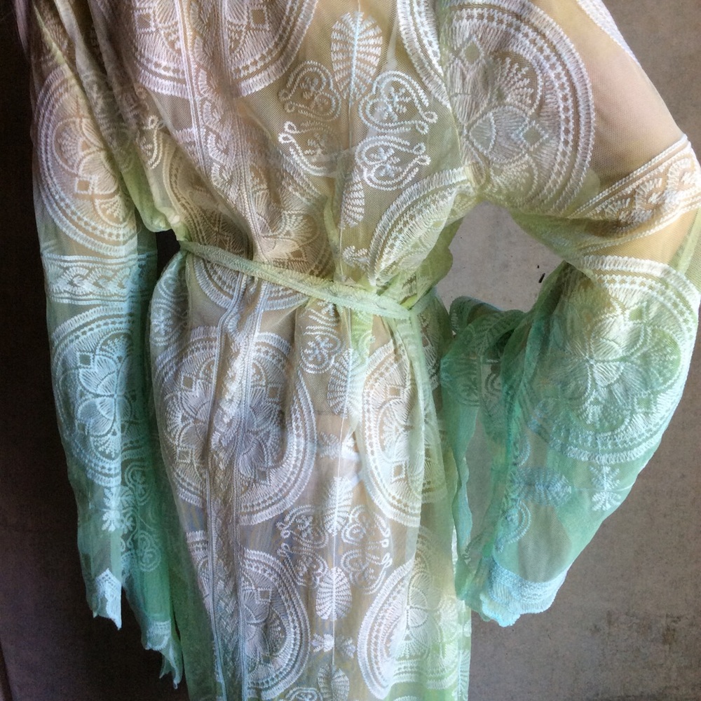 🌸 KIMONO ROBE CARDIGAN BELL SLEEVE OMBRE GREEN GYPSY BOHO CHIC BOHEMIAN FLARE - Picture 7 of 8